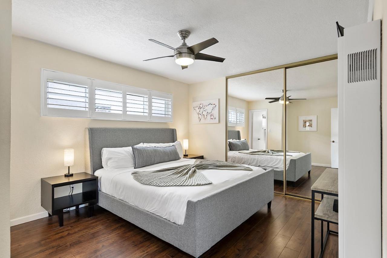 Pacific Paradise - Large Patio, Hot Tub, Short Walk To Beach, & Parking *