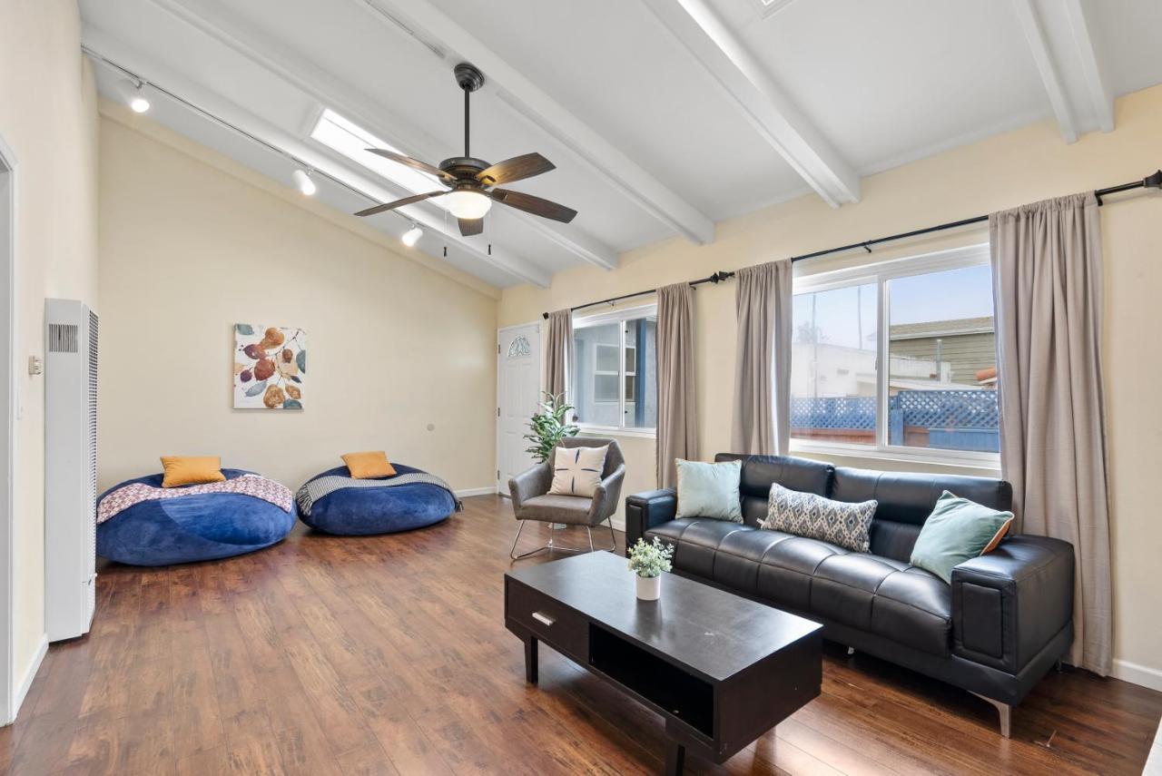 Hébergement de vacances Pacific Paradise - Large Patio, Hot Tub, Short Walk To Beach, & Parking San Diego
